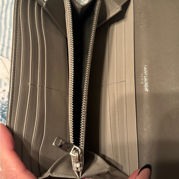 YSL Two Tone Gray Leather Wallet - Picture 6 of 6